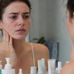 ПЕРВЫЕ ПРИЗНАКИ, КОГДА ПОРА ЗАПИСЫВАТЬСЯ К КОСМЕТОЛОГУ