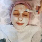 ЗАЧЕМ НУЖНА АЛЬГИНАТНАЯ МАСКА ПОСЛЕ МАССАЖА ЛИЦА